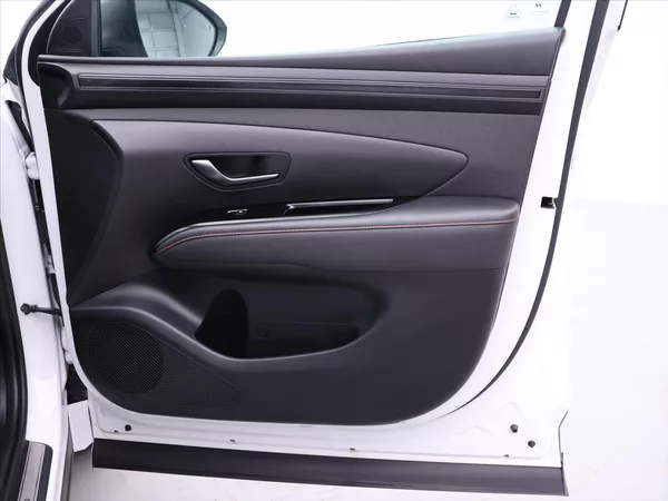 Hyundai Tucson 1,6 T-GDI 110kW CZ N-Line DPH - foto 13