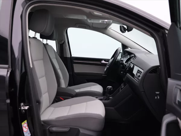 Volkswagen Touran 2.0 TDI 110kW DSG 7-Míst DPH - foto 12