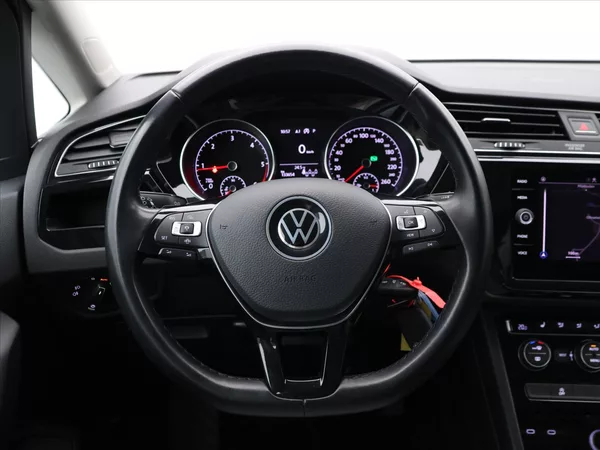Volkswagen Touran 2.0 TDI 110kW DSG 7-Míst DPH - foto 18