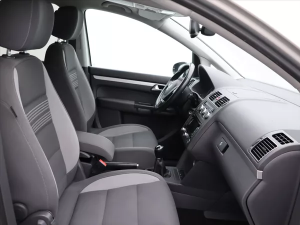 Volkswagen Touran 1.4 TSI 103KW Comfortline Tažn - foto 12