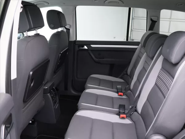 Volkswagen Touran 1.4 TSI 103KW Comfortline Tažn - foto 14
