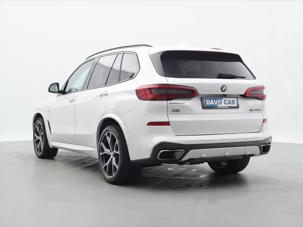 BMW X5 3,0 M50d 294kW CZ DPH FULL SER - foto 5