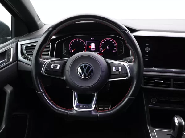 Volkswagen Polo 2,0 TSI GTI DSG Virtual Matrix - foto 15