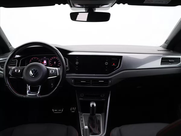 Volkswagen Polo 2,0 TSI GTI DSG Virtual Matrix - foto 25