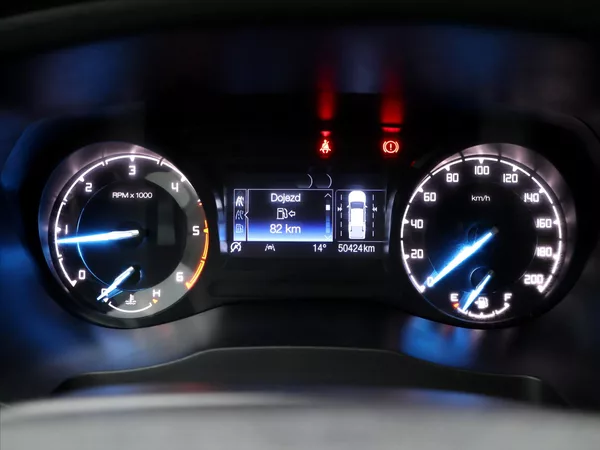 Ford Ranger 2,0 TDCI 4x4 Panther DPH Tažné - foto 17