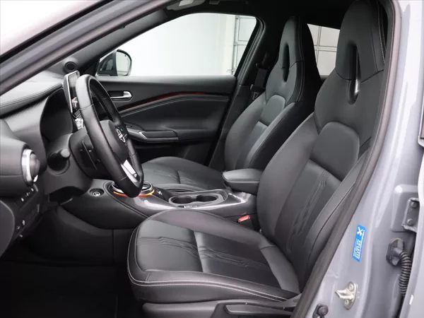 Nissan Juke 1,0 DIG-T Automat CZ Tekna DPH - foto 11