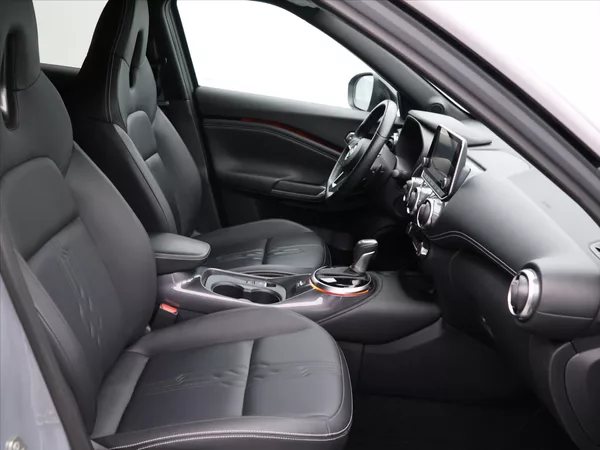 Nissan Juke 1,0 DIG-T Automat CZ Tekna DPH - foto 12