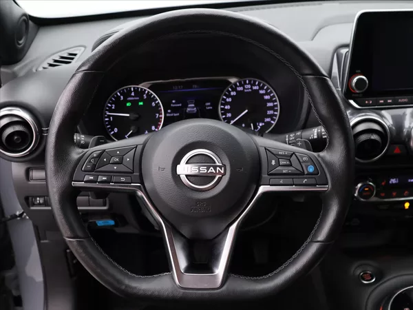Nissan Juke 1,0 DIG-T Automat CZ Tekna DPH - foto 18
