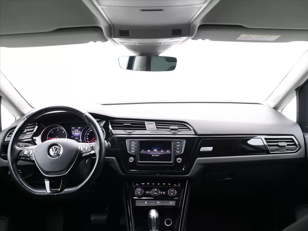 Volkswagen Touran 2,0 TDI 110kW Highline DSG DPH - foto 30