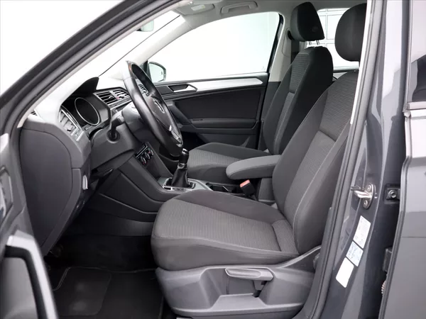 Volkswagen Tiguan 1.4 TSI 110kW LED Navi 1.Maj. - foto 11