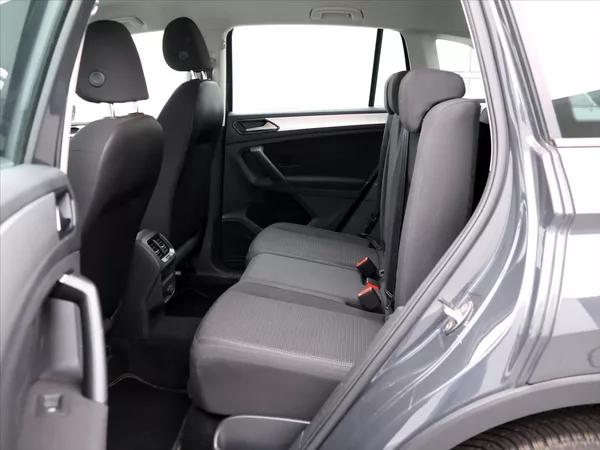 Volkswagen Tiguan 1.4 TSI 110kW LED Navi 1.Maj. - foto 14