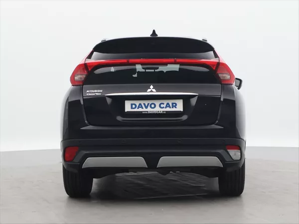 Mitsubishi Eclipse Cross 1,5 T-Mivec 120kW LED Kůže - foto 6