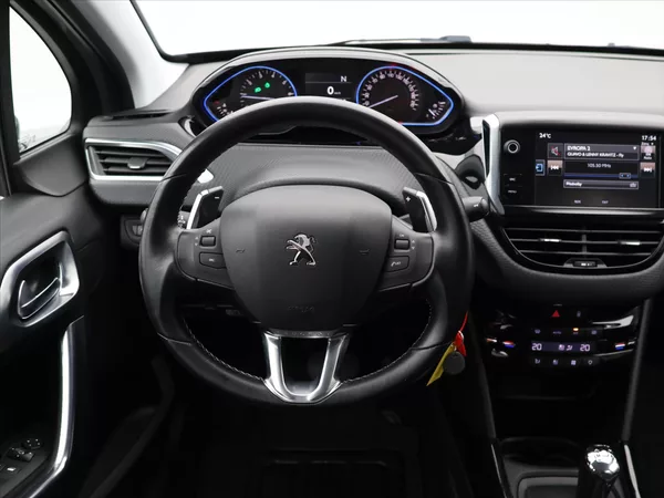 Peugeot 2008 1,2 VTi 60kW AT,Navi - foto 18