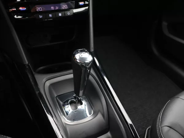 Peugeot 2008 1,2 VTi 60kW AT,Navi - foto 23