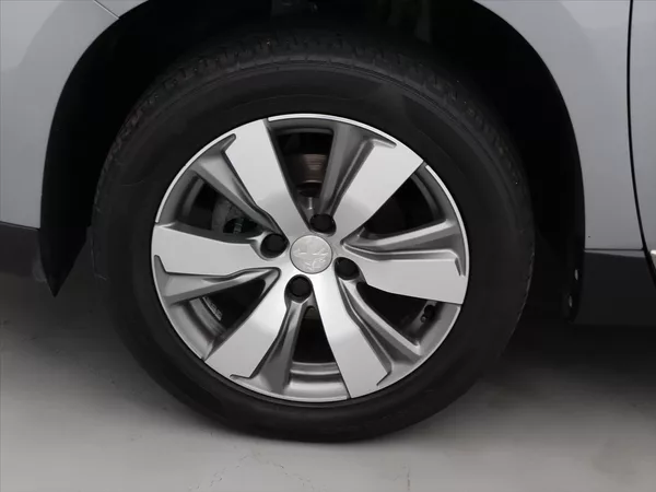 Peugeot 2008 1,2 VTi 60kW AT,Navi - foto 25