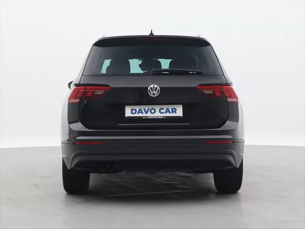 Volkswagen Tiguan 1.4 TSI 110kW Virtual 1.Maj. - foto 6