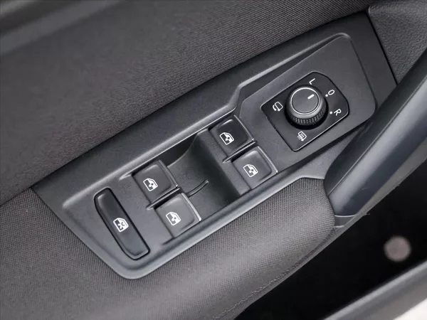 Volkswagen Tiguan 1,5 TSI 110kW LED Virtual Navi - foto 15