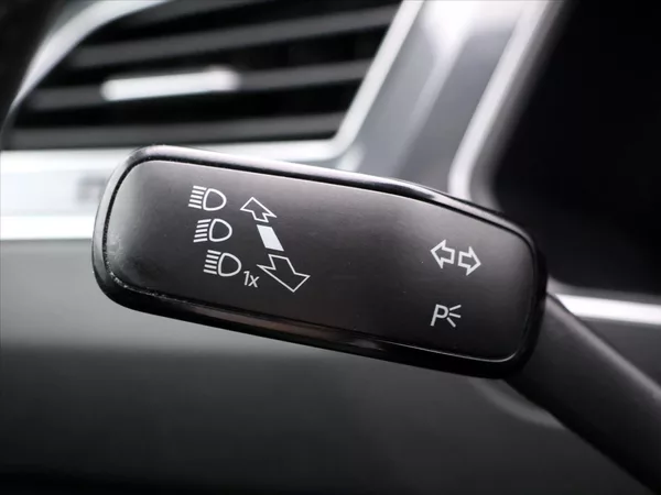Volkswagen Tiguan 1,5 TSI 110kW LED Virtual Navi - foto 18