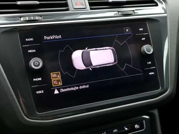 Volkswagen Tiguan 1,5 TSI 110kW LED Virtual Navi - foto 26