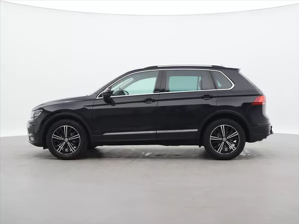 Volkswagen Tiguan 1,5 TSI 110kW LED Virtual 1.Ma - foto 4