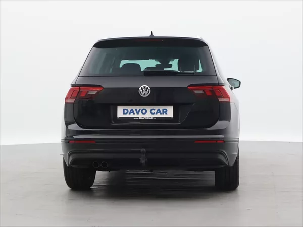 Volkswagen Tiguan 1,5 TSI 110kW LED Virtual 1.Ma - foto 6