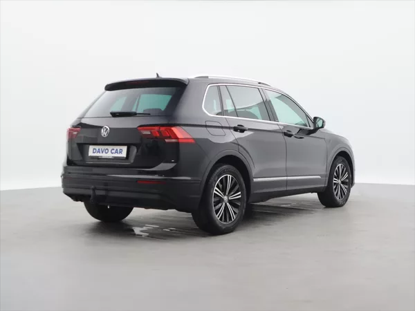 Volkswagen Tiguan 1,5 TSI 110kW LED Virtual 1.Ma - foto 7