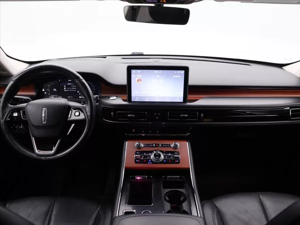 Lincoln Aviator 3,0 EvoBoost V6 AWD CZ - foto 34