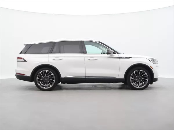 Lincoln Aviator 3,0 EvoBoost V6 AWD CZ - foto 8