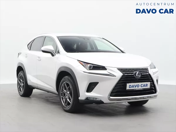 Lexus NX 300h 2,5 145 kW 4WD Prestige