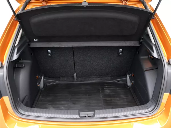 Škoda Fabia 1,0 TSI 81kW CZ Style DPH - foto 10