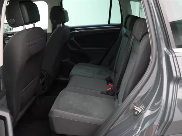 Volkswagen Tiguan 2,0 TSI 140kW 4MOT DSG DPH Ele - foto 14