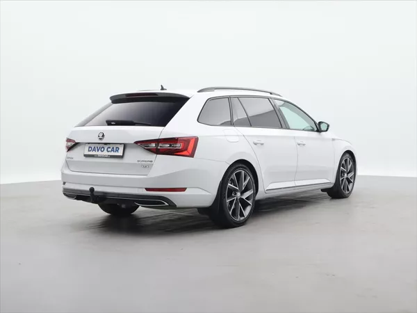 Škoda Superb 2,0 TDI DSG 4x4 Sportline - foto 7
