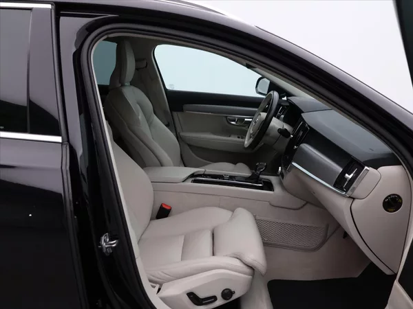 Volvo V90 2,0 D4 140kW Drive-E Momentum - foto 12