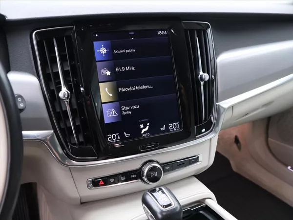 Volvo V90 2,0 D4 140kW Drive-E Momentum - foto 18
