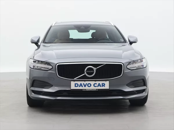 Volvo V90 2.0 D3 110kW Momentum LED - foto 2