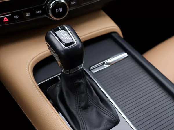 Volvo V90 2.0 D3 110kW Momentum LED - foto 28