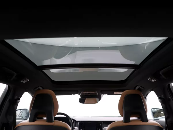 Volvo V90 2.0 D3 110kW Momentum LED - foto 31