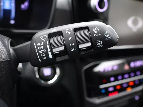 SsangYong Tivoli Grand 1,5 T-GDI Aut. CZ Style - foto 19