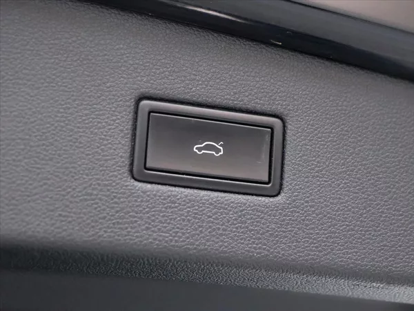 Seat Tarraco 2,0 TDI 140 kW 4WD Xcellence D - foto 11