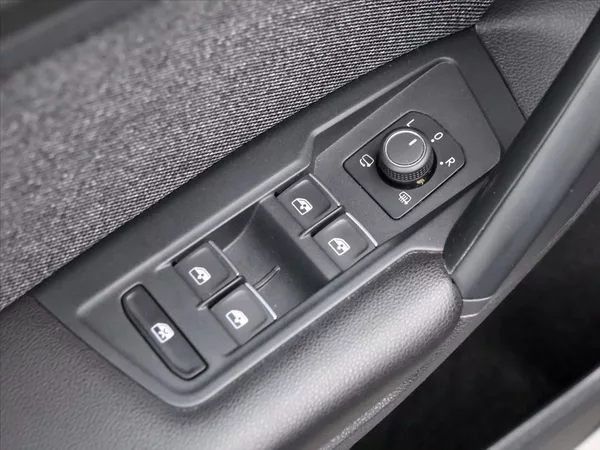 Seat Tarraco 2,0 TDI 140 kW 4WD Xcellence D - foto 16
