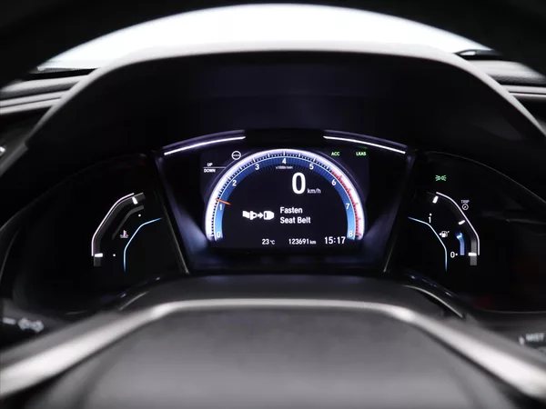 Honda Civic 1,0 VTEC 93kw Executive - foto 16