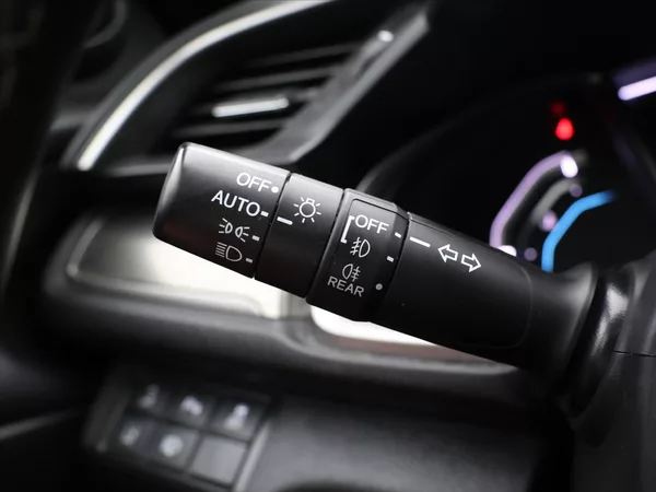 Honda Civic 1,0 VTEC 93kw Executive - foto 17