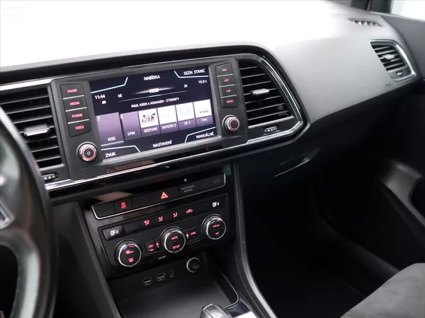 Seat Ateca 1,5 TSI 110kW Xcellence LED - foto 27