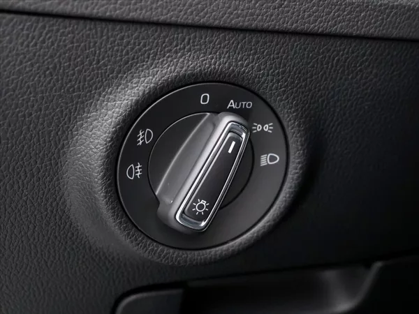 Škoda Superb 2,0 TDI 147kW DSG 4x4 L&K DPH - foto 17