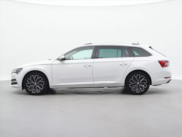 Škoda Superb 2,0 TDI 147kW DSG 4x4 L&K DPH - foto 4