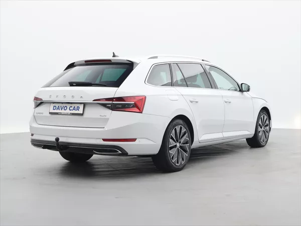 Škoda Superb 2,0 TDI 147kW DSG 4x4 L&K DPH - foto 7