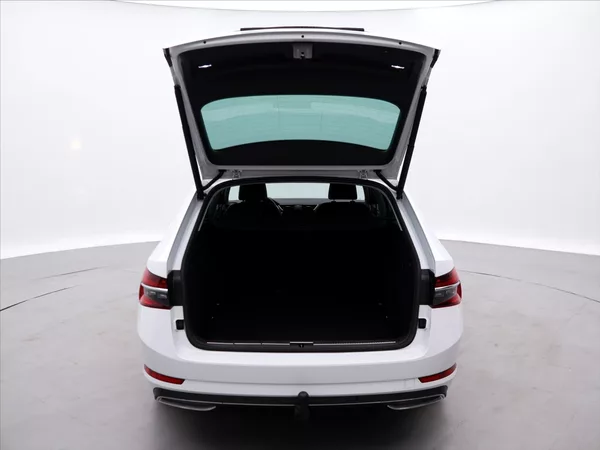 Škoda Superb 2,0 TDI 147kW DSG 4x4 L&K DPH - foto 9