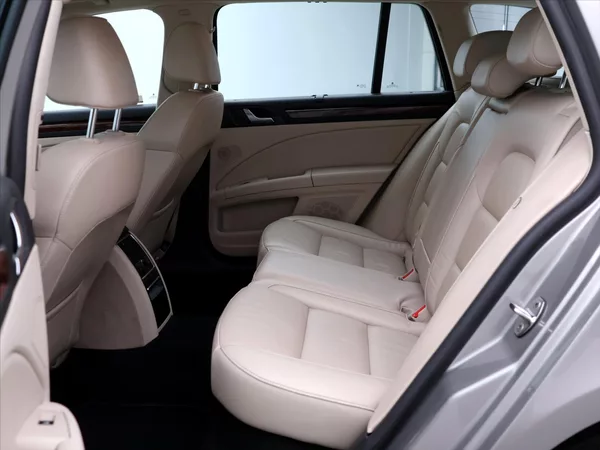 Škoda Superb 2,0 TDI 4x4 DSG Exclusive Kůže - foto 15