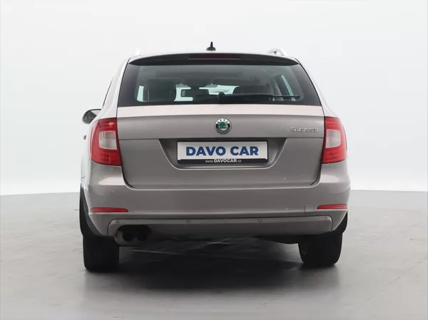Škoda Superb 2,0 TDI 4x4 DSG Exclusive Kůže - foto 6