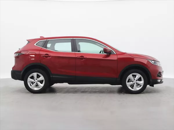 Nissan Qashqai 1,3 DIG-T 116kW DCT Shiro - foto 8